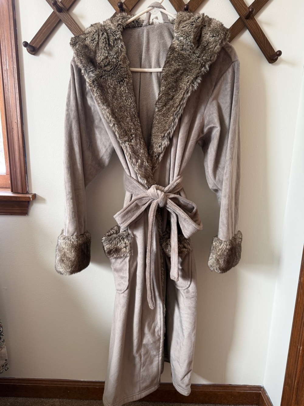 Pottery Barn Plush Hooded Robe with Faux Fur Trim - Taupe